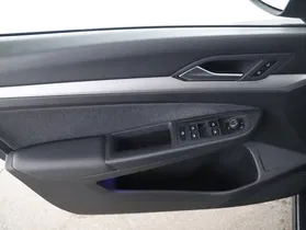 VW Golf VIII Variant 2.0 TDI Life | Thumbnail 14 von 21