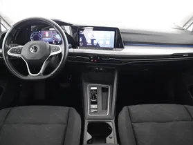 VW Golf VIII Variant 2.0 TDI Life | Thumbnail 3 von 21