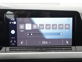 VW Golf VIII Var. 2.0TDI Life DSG | Thumbnail 23 von 26