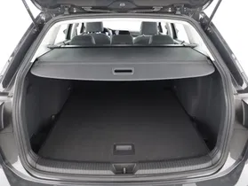 VW Golf VIII Variant 2.0 TDI Life | Thumbnail 20 von 21