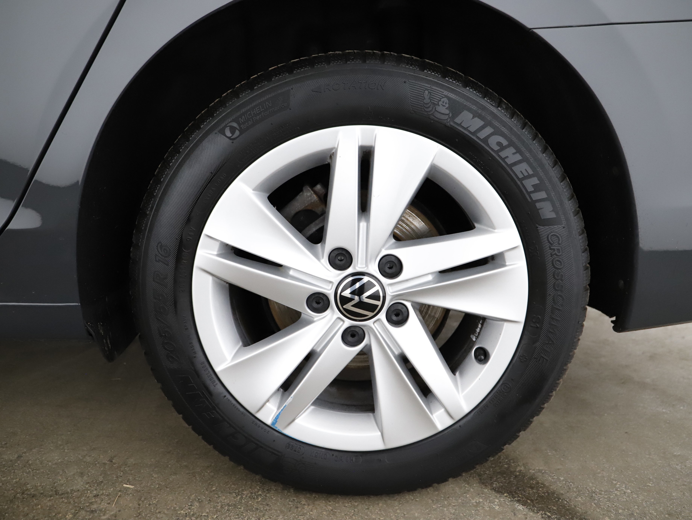 VW Golf VIII Variant 2.0 TDI Life | Bild 4 von 21