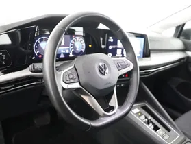 VW Golf VIII Variant 2.0 TDI Life | Thumbnail 11 von 21