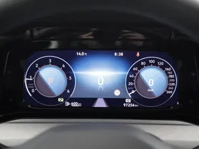 VW Golf VIII Variant 2.0 TDI Life | Thumbnail 10 von 21