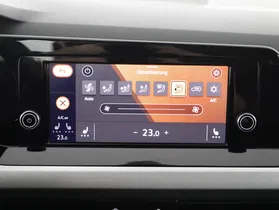 VW Golf VIII Variant 2.0TDI Life | Thumbnail 10 von 21