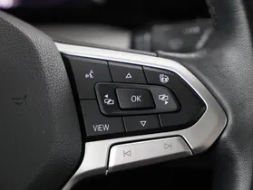 VW Golf VIII Variant 2.0TDI Life | Thumbnail 12 von 21