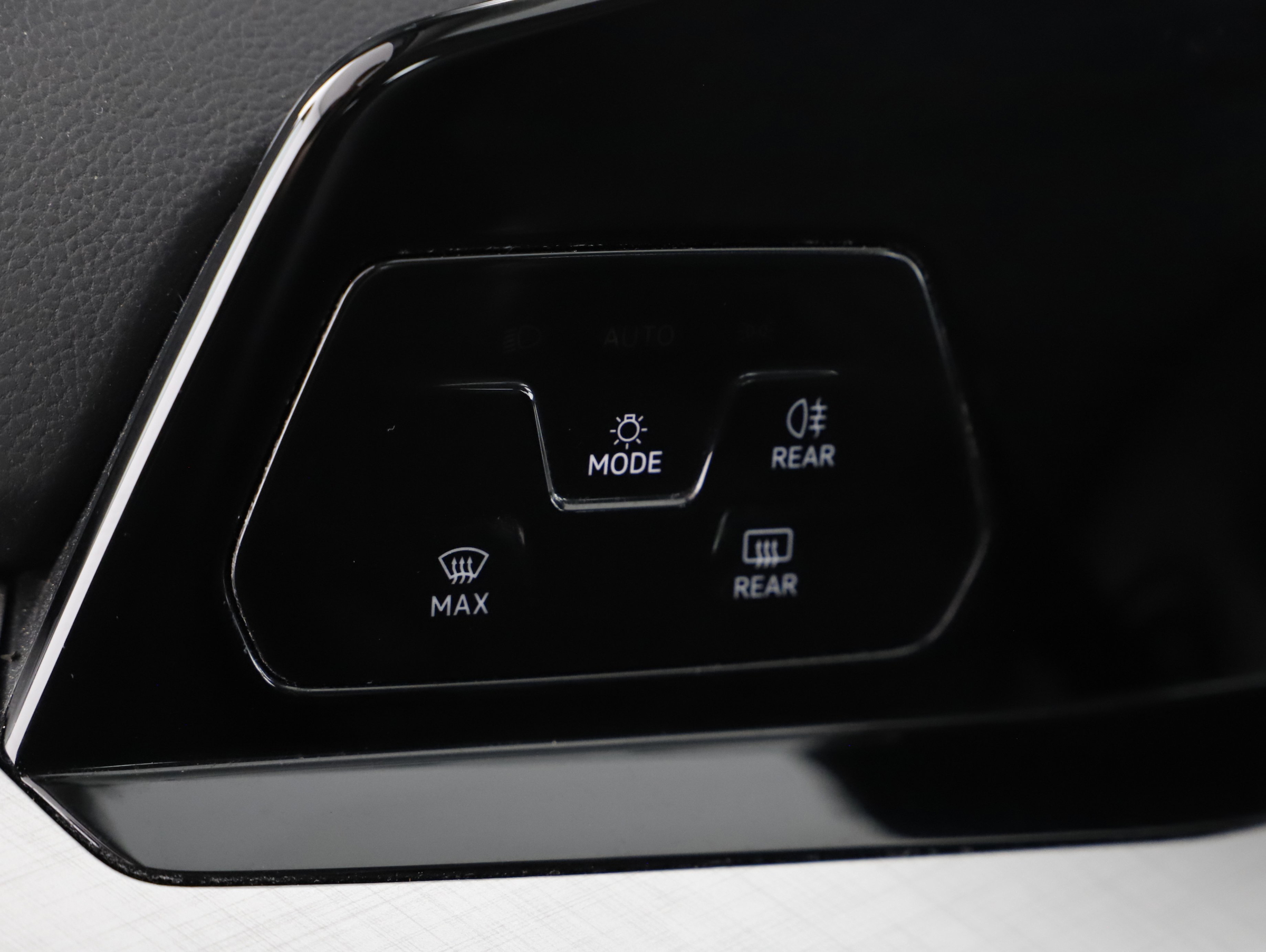 VW Golf VIII Variant 2.0TDI Life | Bild 13 von 21