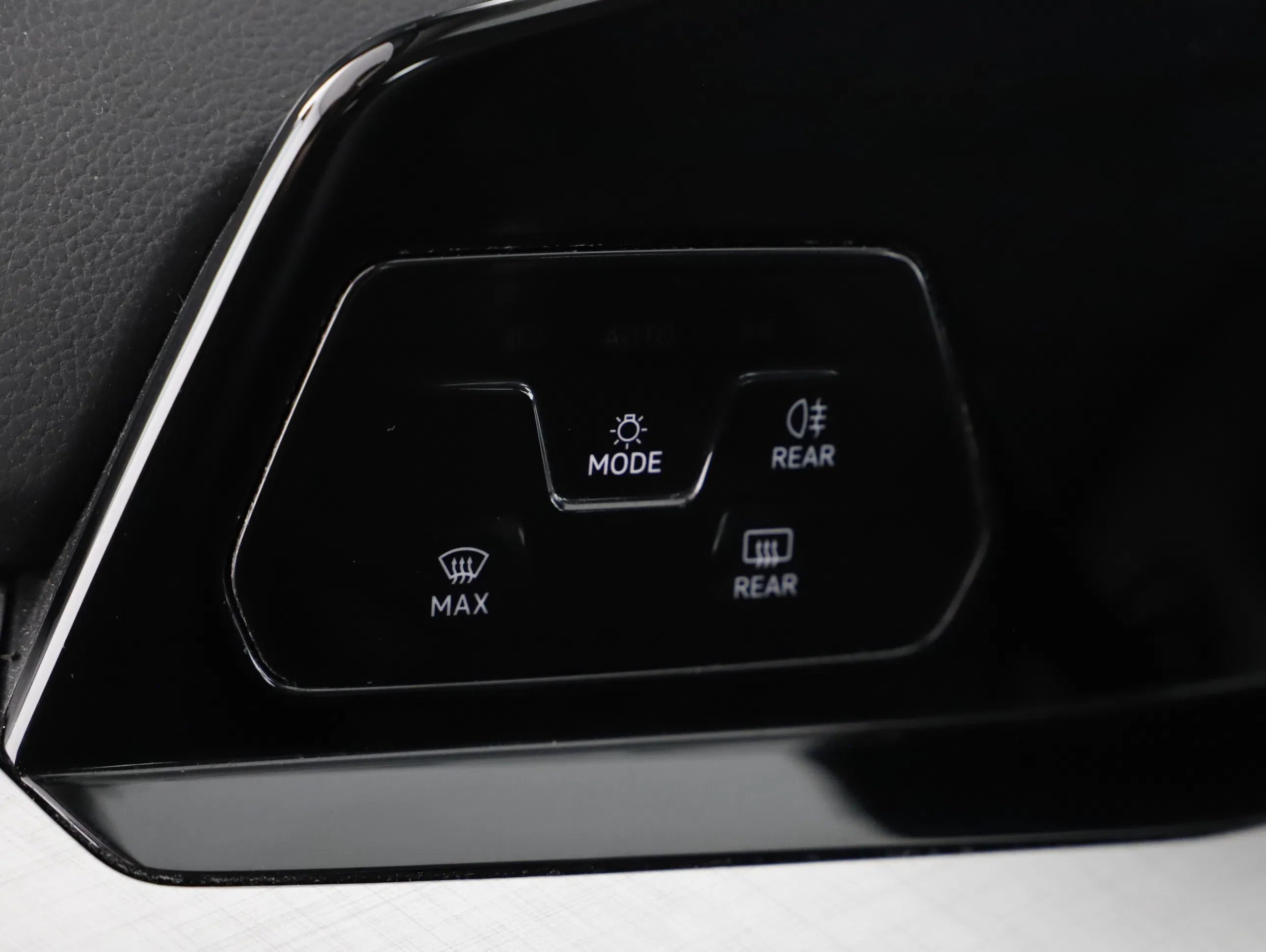 VW Golf VIII Variant 2.0TDI Life | Bild 13 von 21