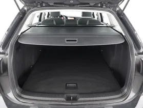 VW Golf VIII Variant 2.0TDI Life | Thumbnail 16 von 21