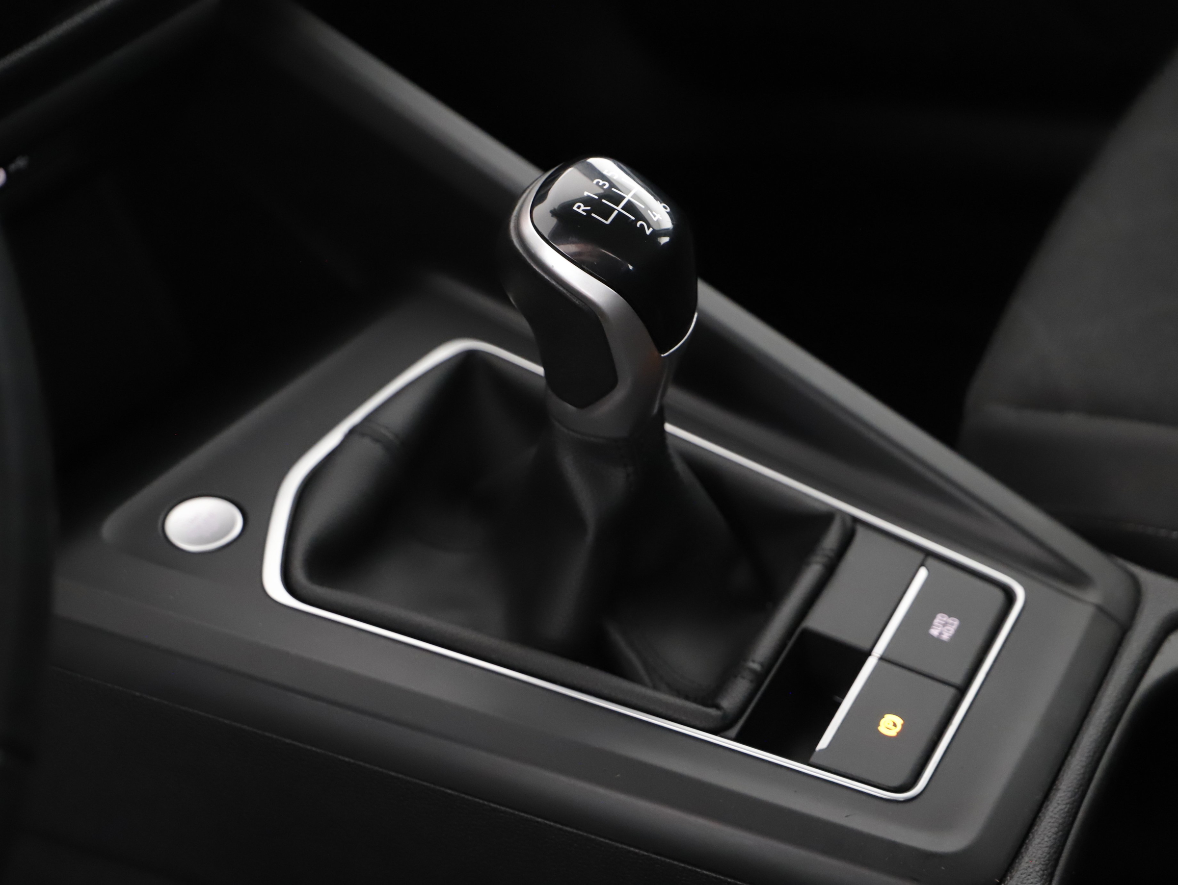 VW Golf VIII Variant 2.0TDI Life | Bild 5 von 21