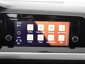 VW Golf VIII Variant 2.0TDI Life | Thumbnail 7 von 21