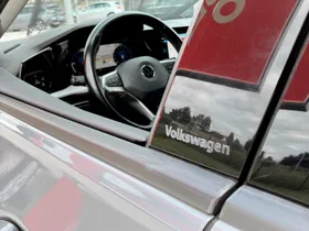 VW Golf Variant | Thumbnail 16 von 23