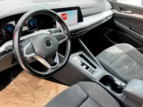 VW Golf Variant | Thumbnail 7 von 23
