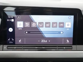 VW Golf VIII Var 2.0 TDI DSG Life | Thumbnail 16 von 21