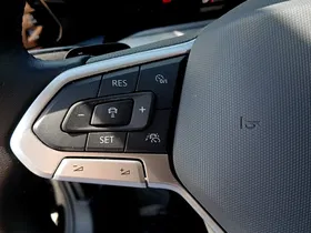 VW Golf VIII Var. 2.0TDI Life DSG | Thumbnail 14 von 24