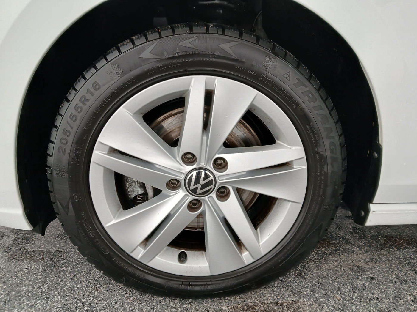 VW Golf VIII Variant 2.0 TDI Life | Bild 9 von 25