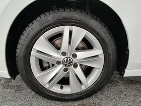 VW Golf VIII Variant 2.0 TDI Life | Thumbnail 9 von 25