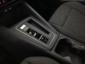 VW Golf VIII Variant 2.0 TDI Life | Thumbnail 23 von 25