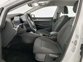 VW Golf VIII Variant 2.0 TDI Life | Thumbnail 13 von 25