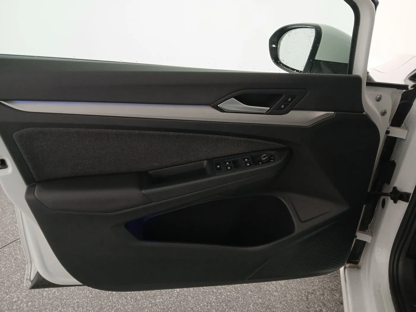 VW Golf VIII Variant 2.0 TDI Life | Bild 10 von 25