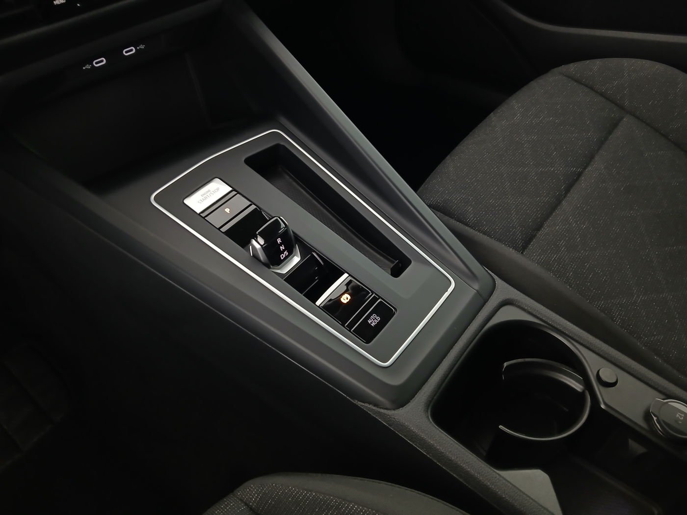 VW Golf VIII Variant 2.0 TDI Life | Bild 12 von 18