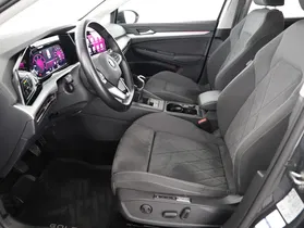 VW Golf VIII Variant 2.0 TDI Life | Thumbnail 1 von 23