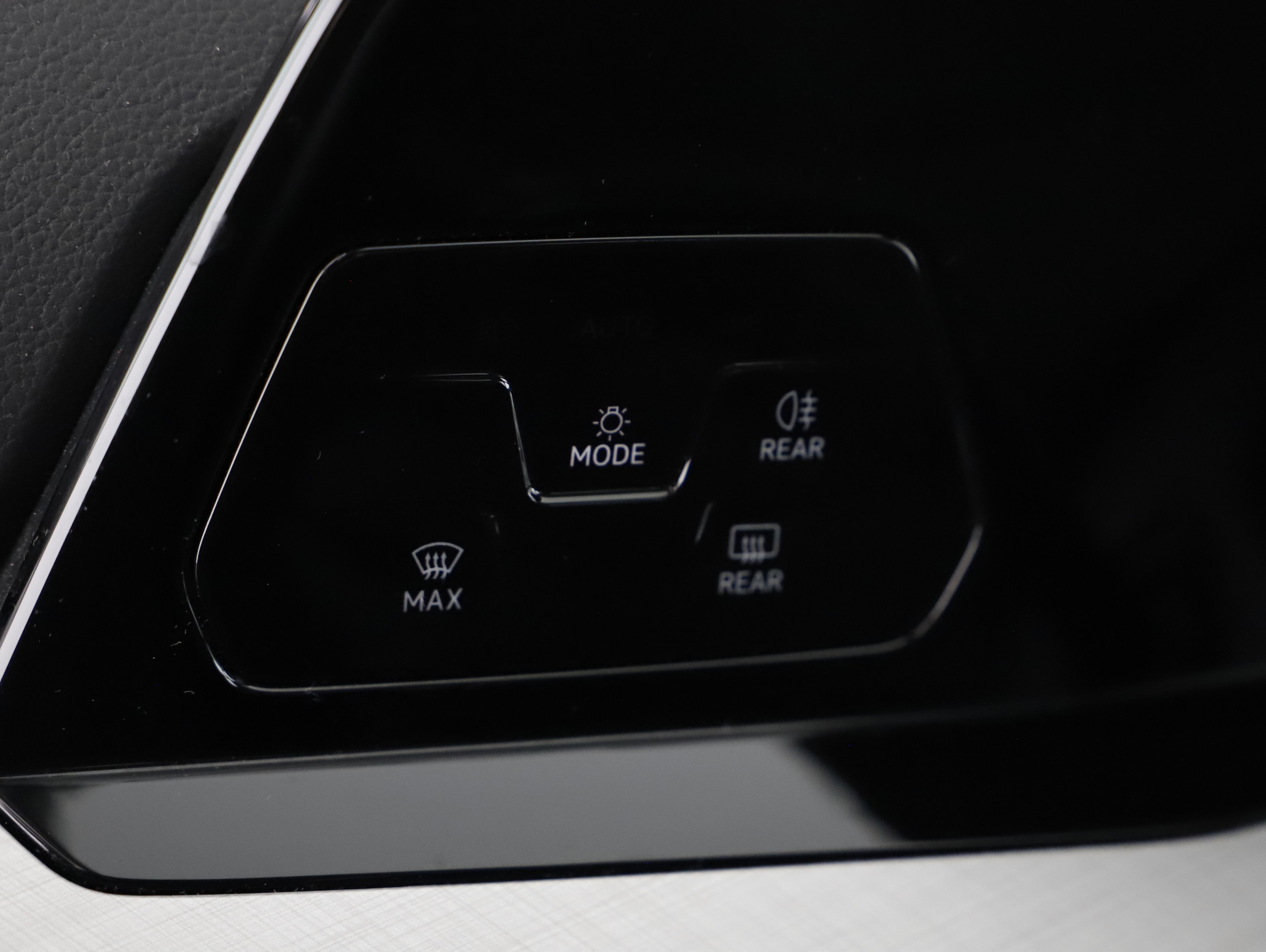 VW Golf VIII Variant 2.0 TDI Life | Bild 13 von 23