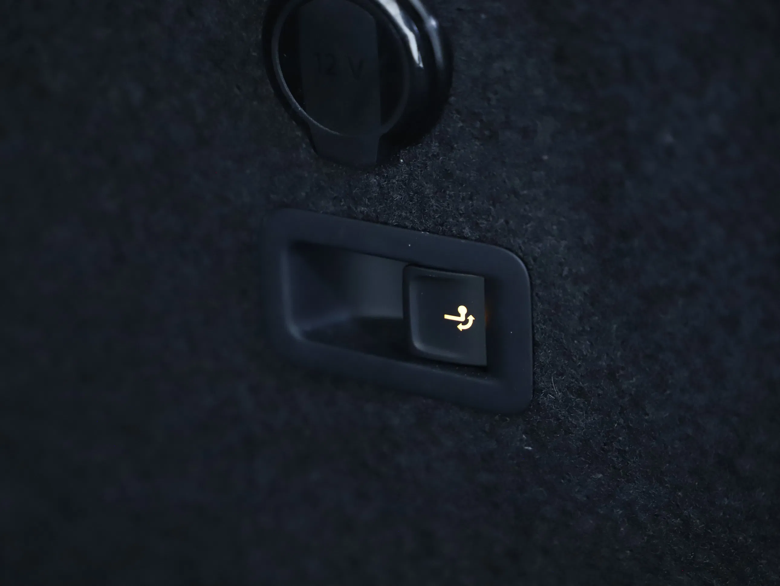 VW Golf VIII Variant 2.0 TDI Life | Bild 17 von 23