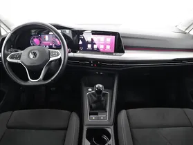 VW Golf VIII Variant 2.0 TDI Life | Thumbnail 3 von 23