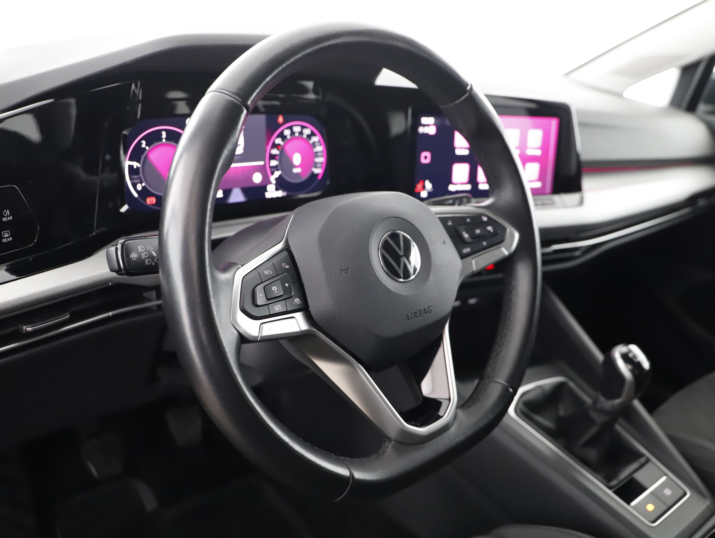 VW Golf VIII Variant 2.0 TDI Life | Bild 4 von 23