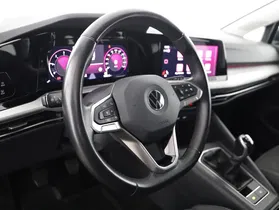 VW Golf VIII Variant 2.0 TDI Life | Thumbnail 4 von 23