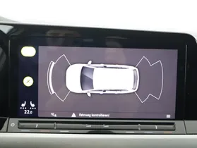 VW Golf VIII Variant 2.0 TDI Life | Thumbnail 14 von 21