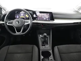 VW Golf VIII Variant 2.0 TDI Life | Thumbnail 18 von 21