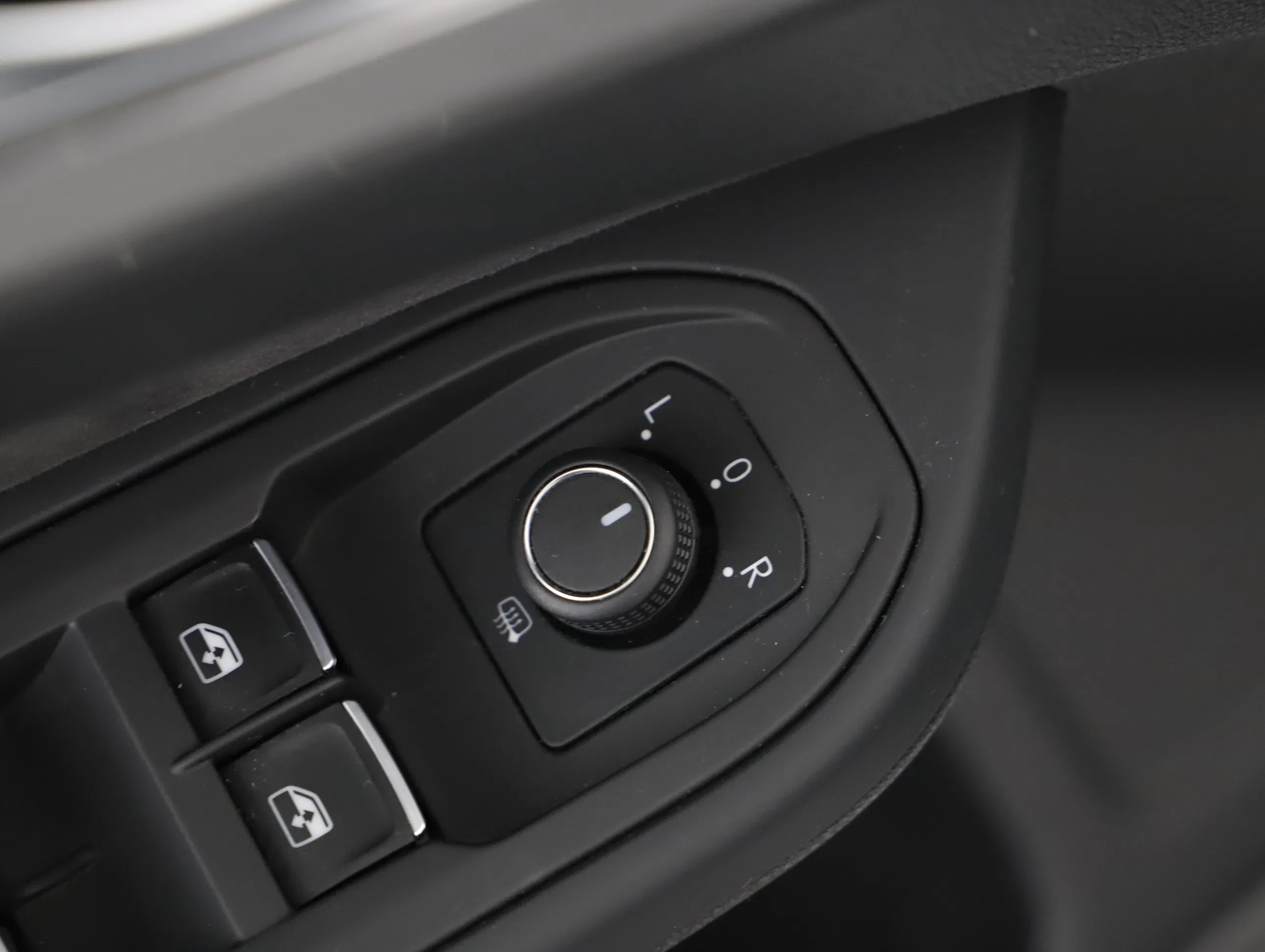 VW Golf VIII Variant 2.0 TDI Life | Bild 9 von 21