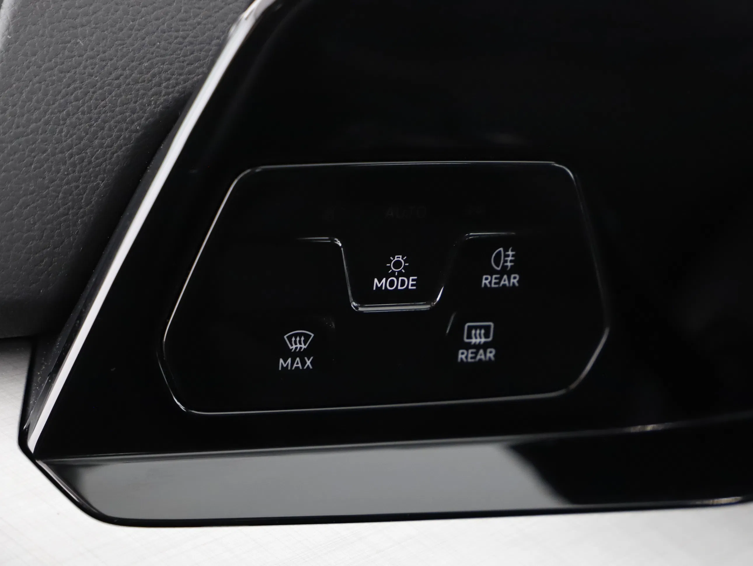 VW Golf VIII Variant 2.0 TDI Life | Bild 6 von 20