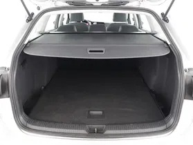 VW Golf VIII Variant 2.0 TDI Life | Thumbnail 19 von 20