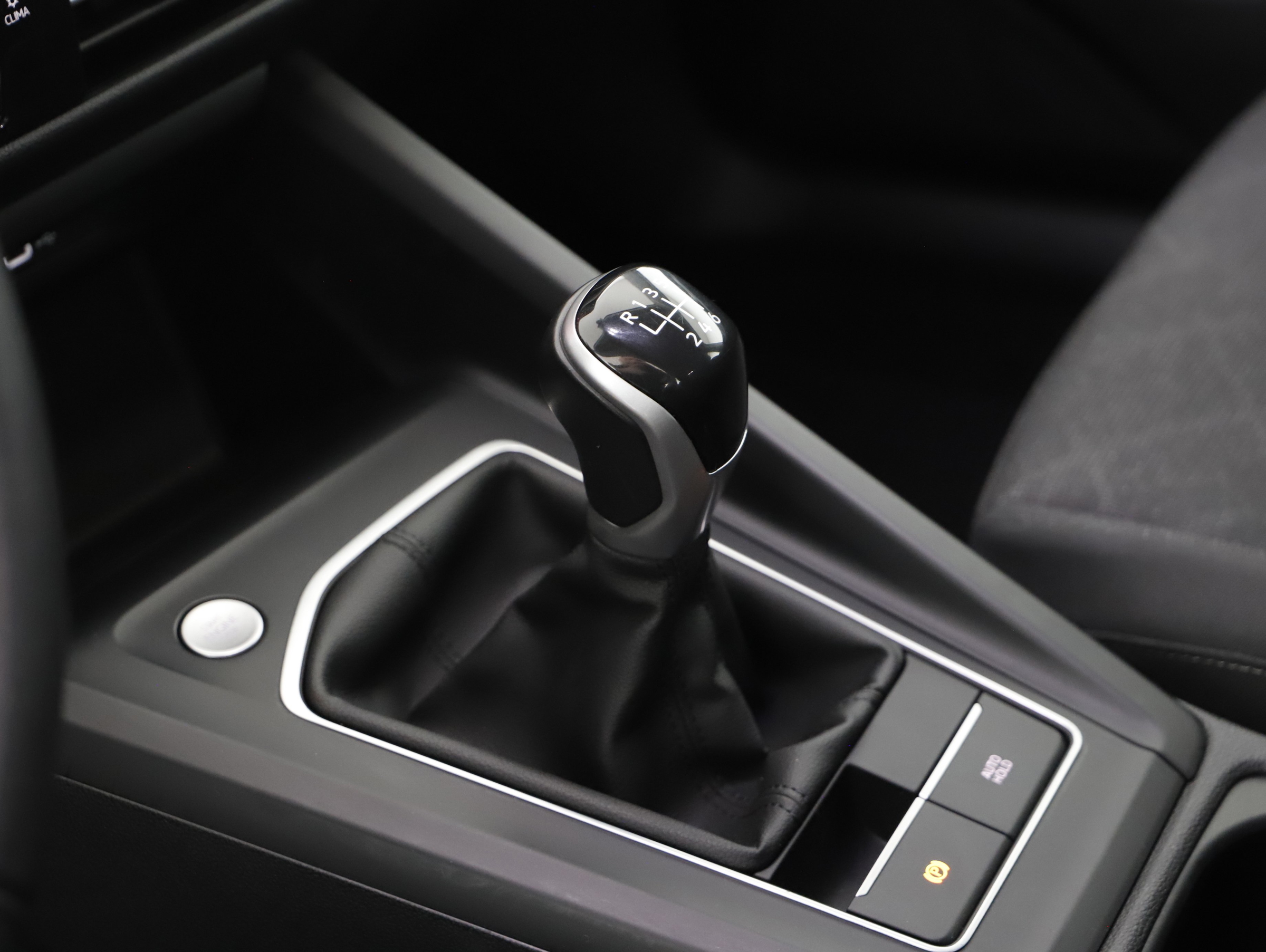 VW Golf VIII Variant 2.0 TDI Life | Bild 17 von 20