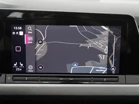VW Golf VIII Variant 2.0 TDI Life | Thumbnail 15 von 20