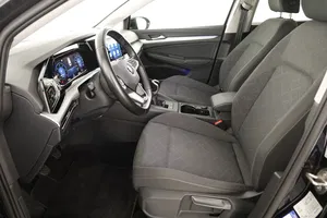 VW Golf VIII Variant 2.0 TDI Life | Thumbnail 14 von 29