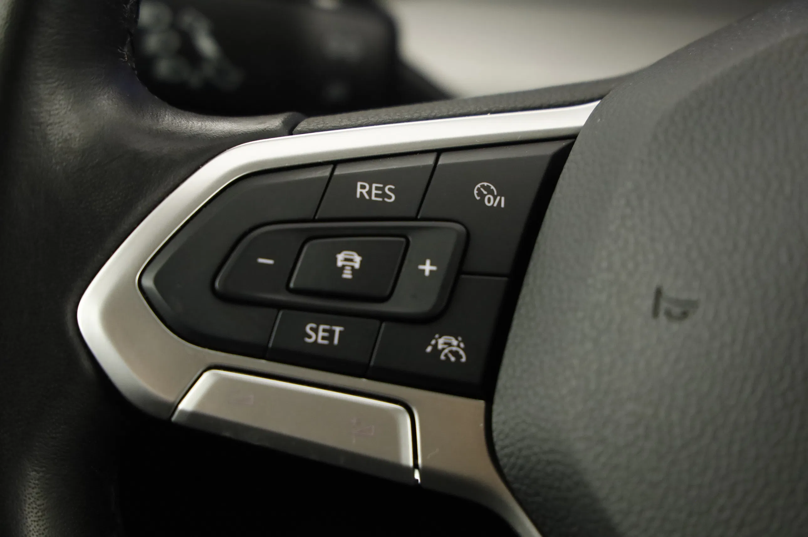 VW Golf VIII Variant 2.0 TDI Life | Bild 18 von 29