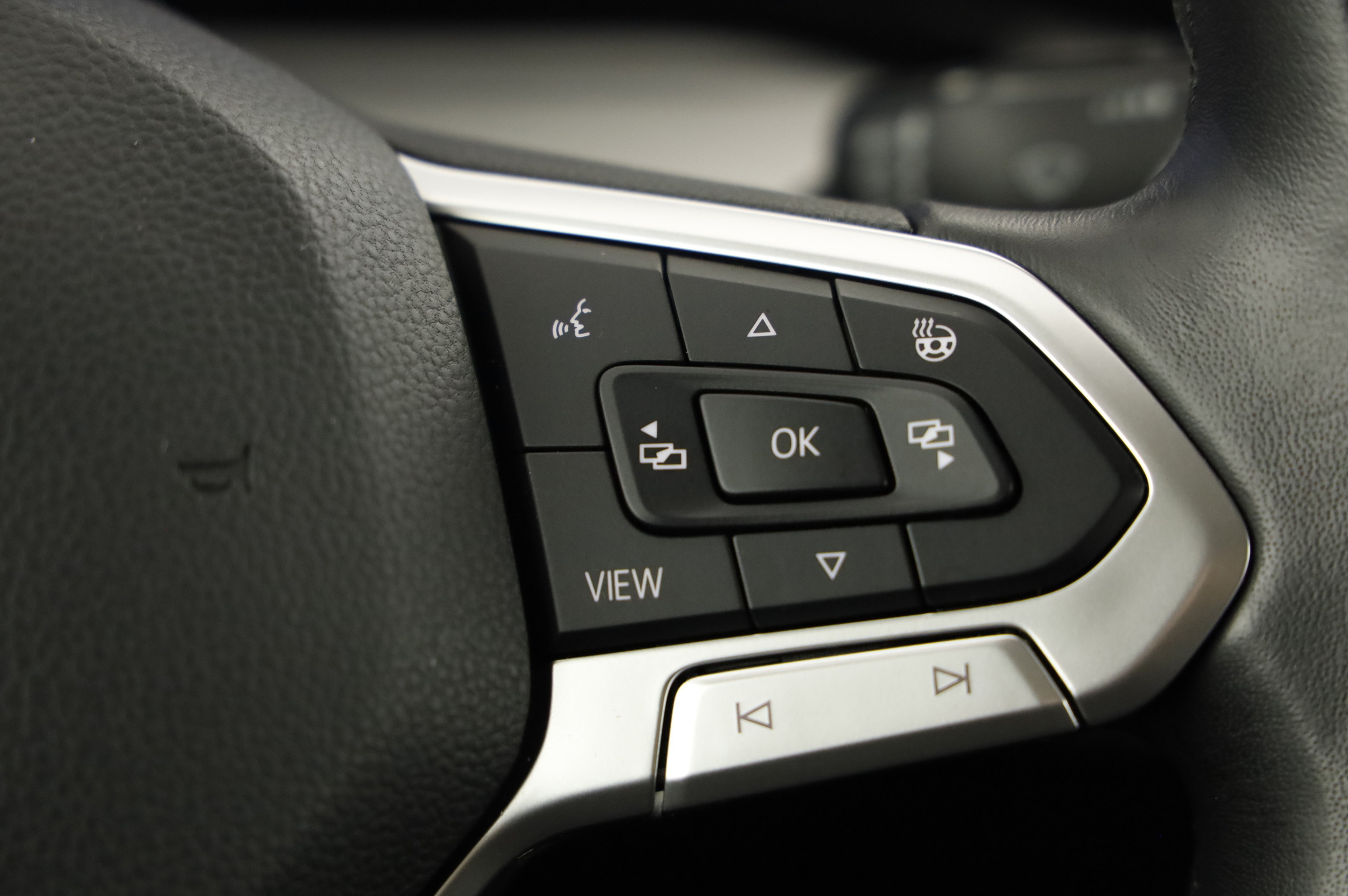 VW Golf VIII Variant 2.0 TDI Life | Bild 19 von 29