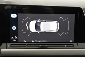 VW Golf VIII Variant 2.0 TDI Life | Thumbnail 21 von 29