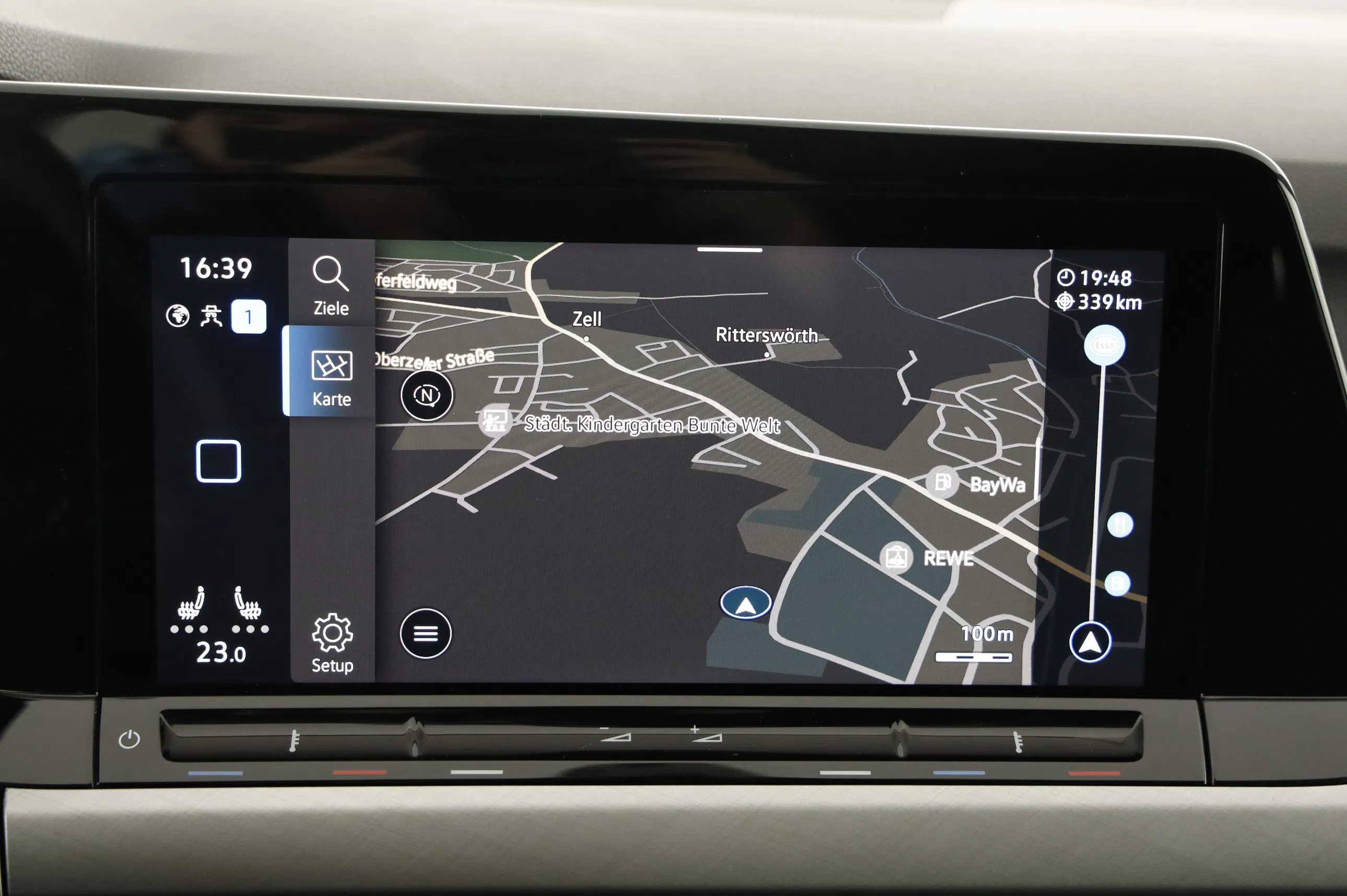 VW Golf VIII Variant 2.0 TDI Life | Bild 22 von 29