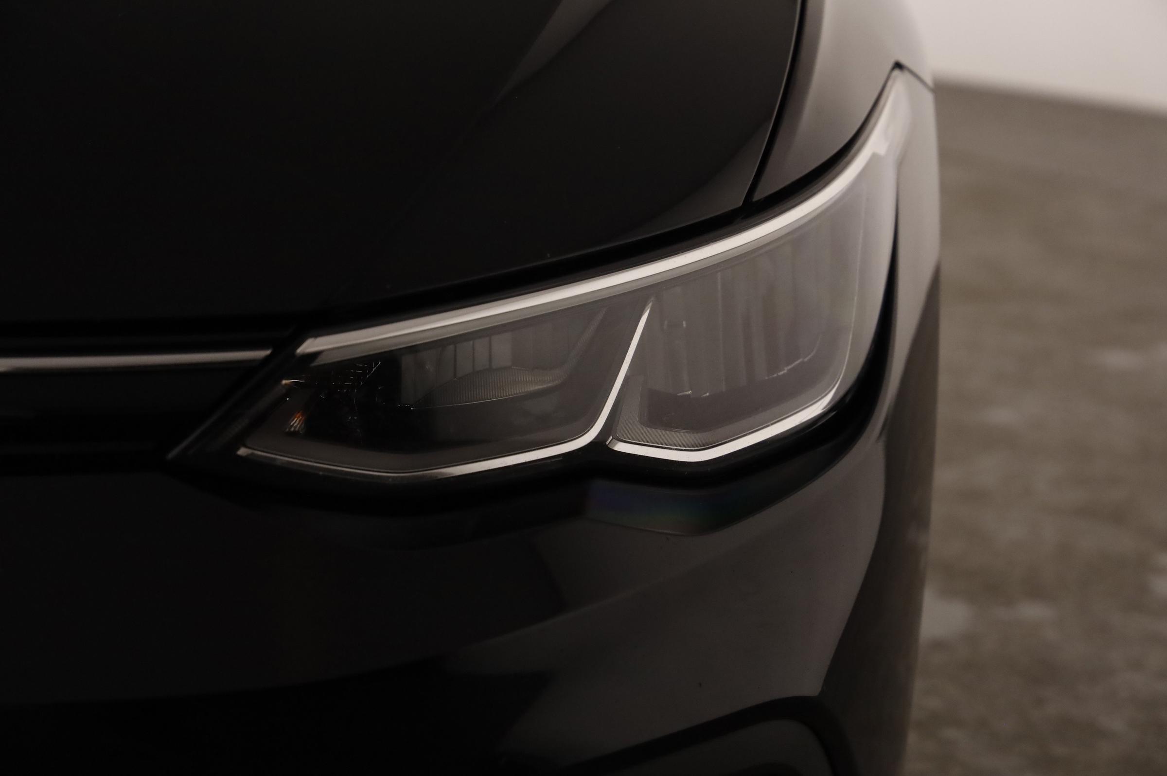 VW Golf VIII Variant 2.0 TDI Life | Bild 27 von 29