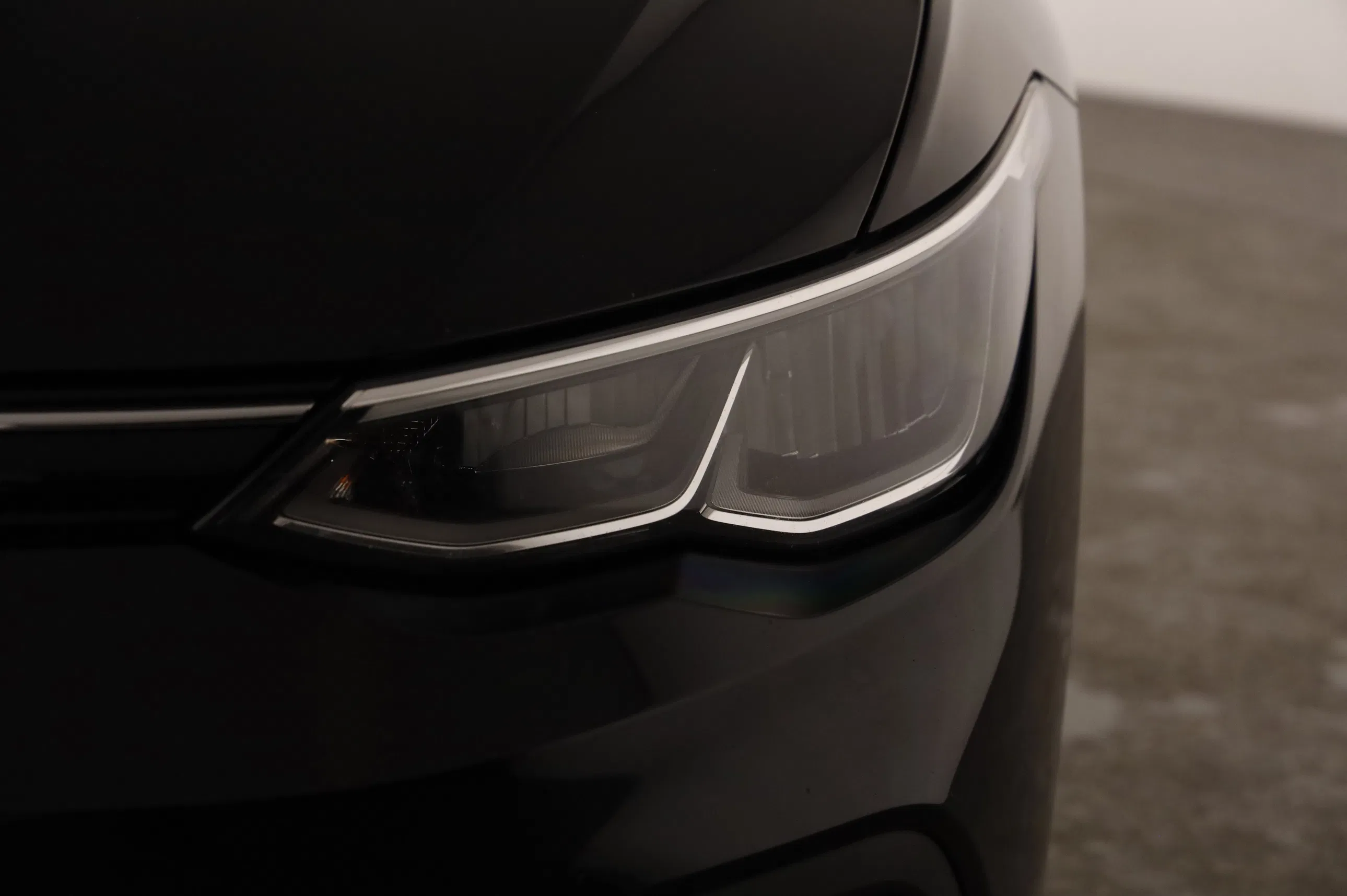 VW Golf VIII Variant 2.0 TDI Life | Bild 27 von 29