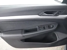VW Golf VIII Variant 2.0 TDI Life | Thumbnail 13 von 20