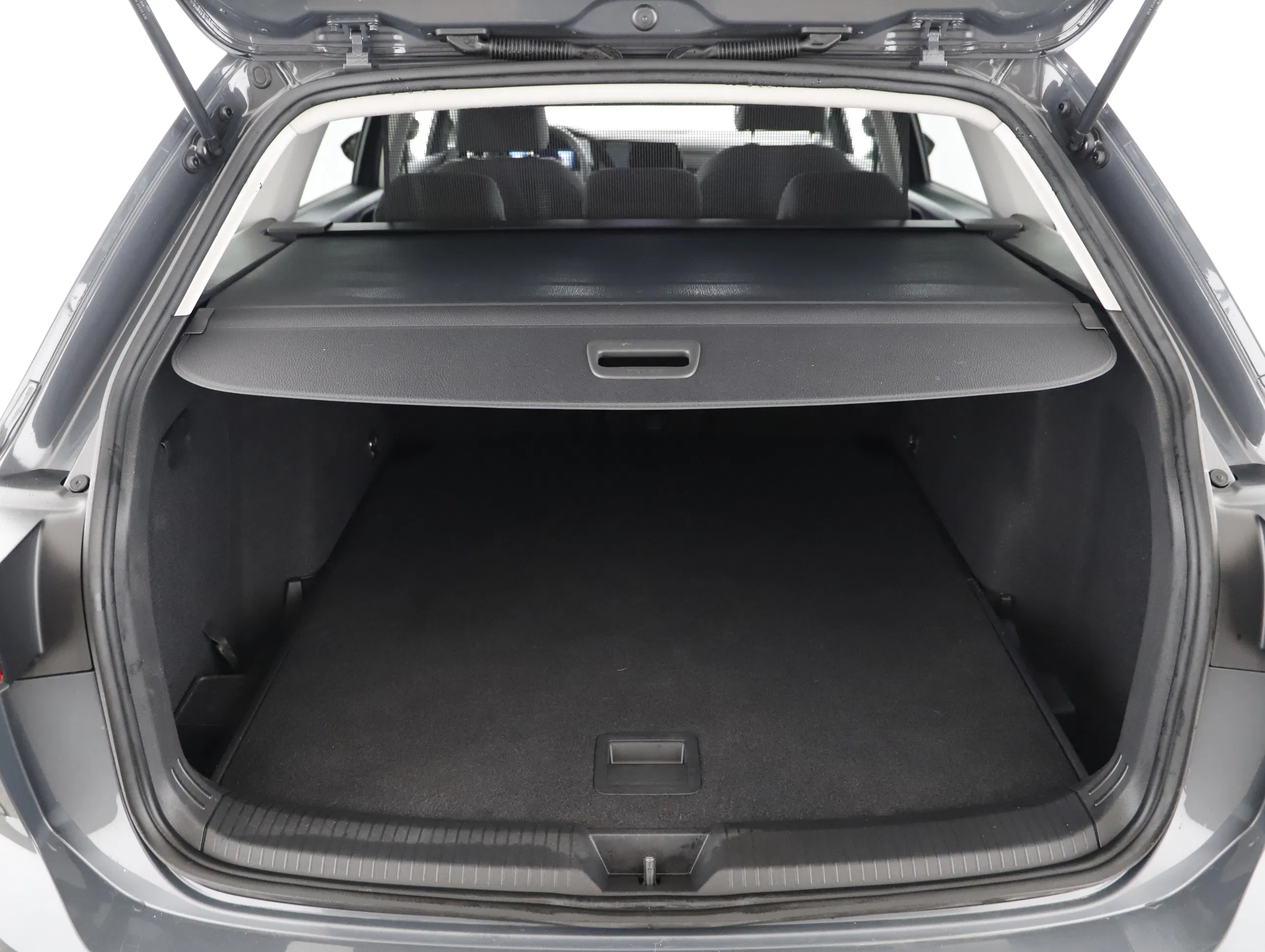 VW Golf VIII Variant 2.0 TDI Life | Bild 15 von 20