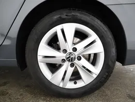 VW Golf VIII Variant 2.0 TDI Life | Thumbnail 19 von 20