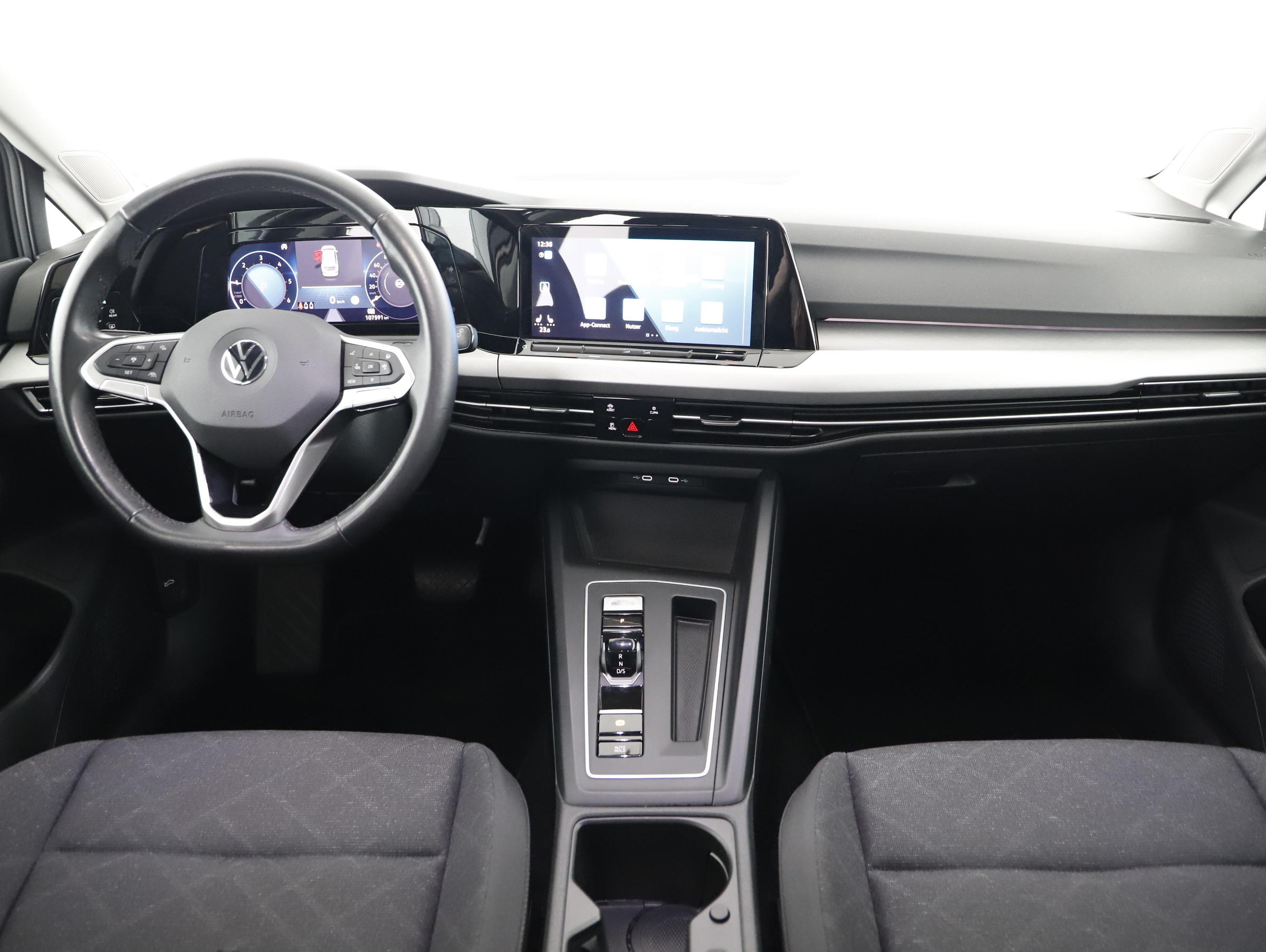 VW Golf VIII Variant 2.0 TDI Life | Bild 3 von 20