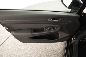 VW Golf VIII 2.0 TSI GTI | Thumbnail 11 von 28