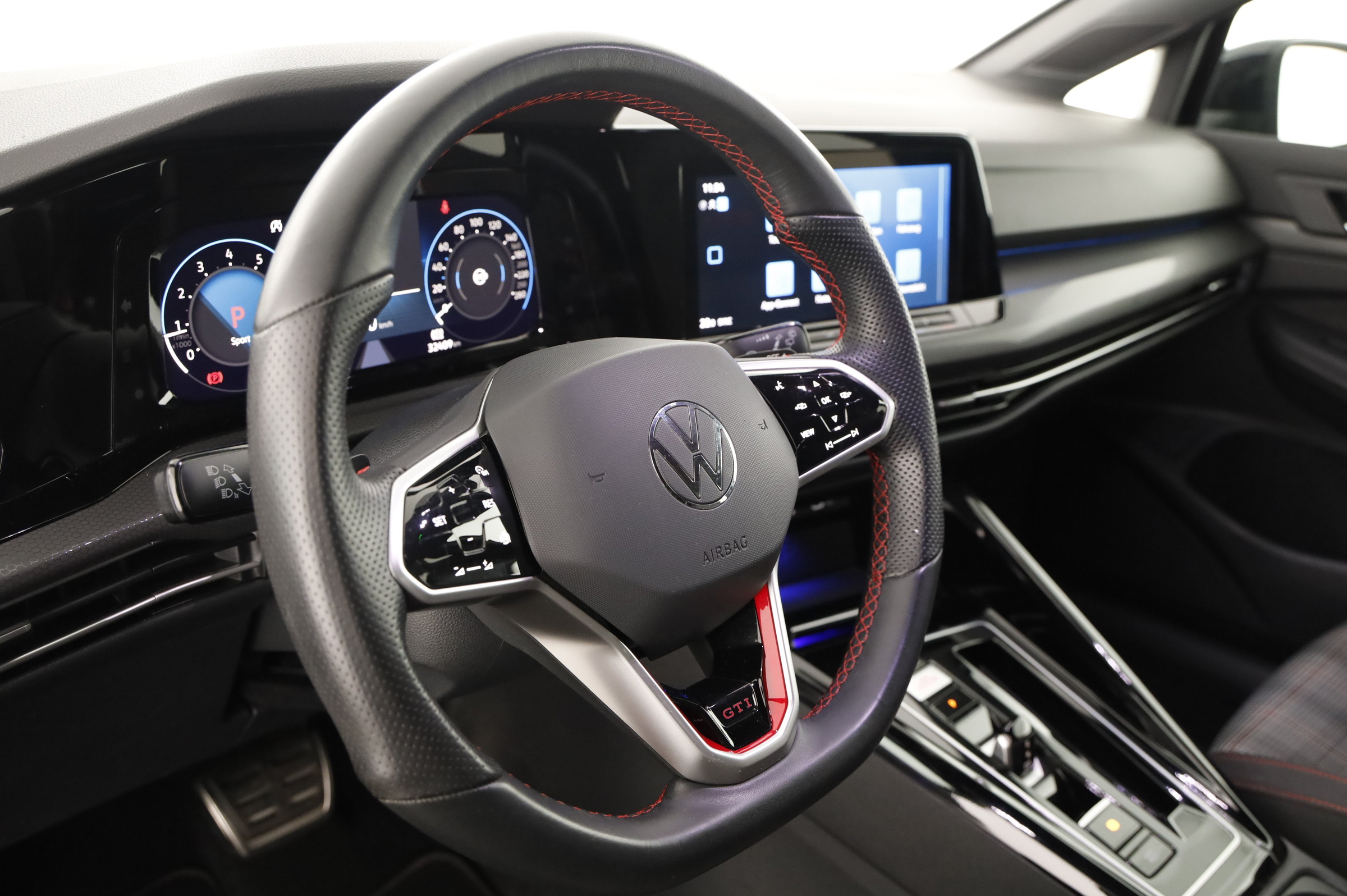 VW Golf VIII 2.0 TSI GTI | Bild 16 von 28